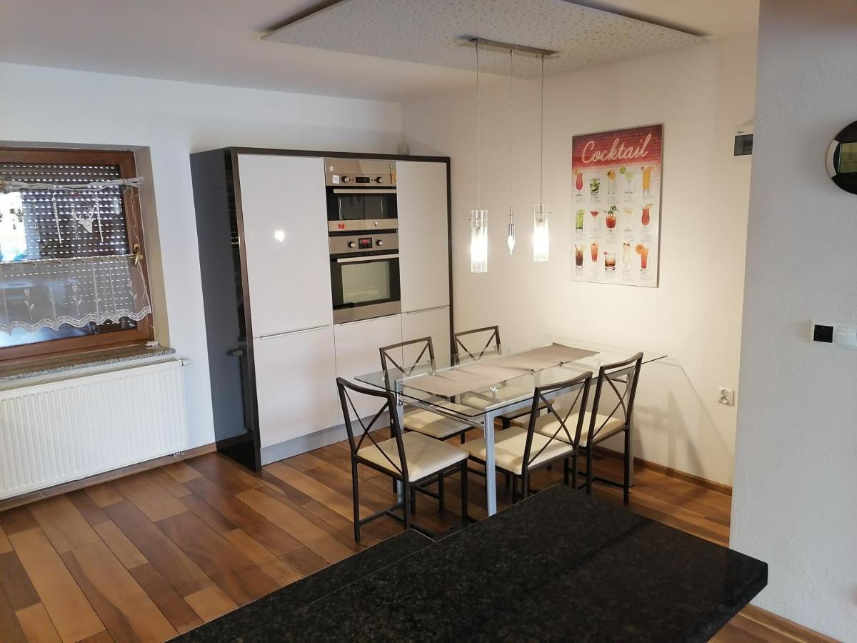 Apartamenty Pod Dzikowcem Boguszów-Gorce Eksteriør billede